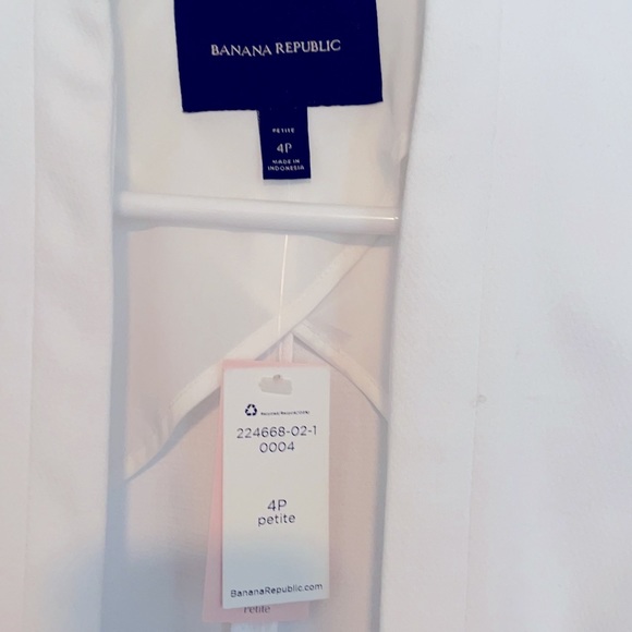 White Blazer new with tags - Picture 3 of 3